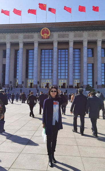 全国政协委员、威廉希尔500欧洲指数信息技术集团股份有限公司 首席执行官严望佳.png